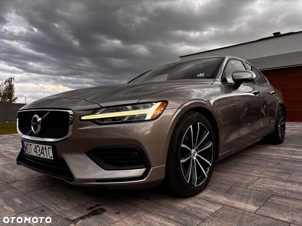 Volvo S60 T6 AWD Momentum Pro - 1