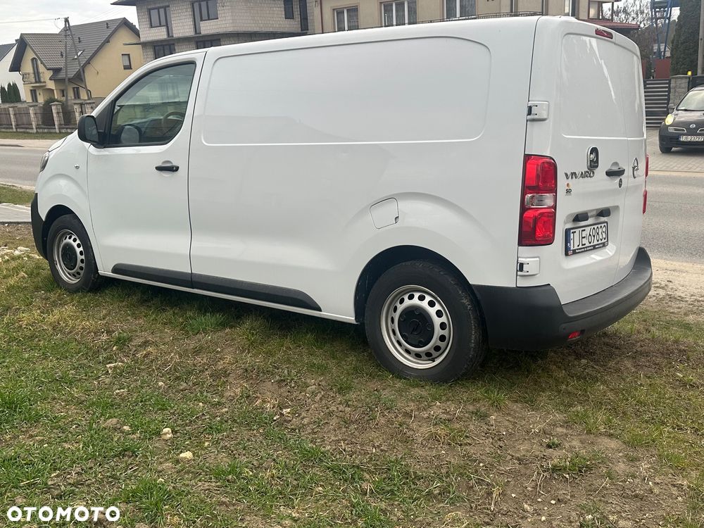Opel VIVARO - 16