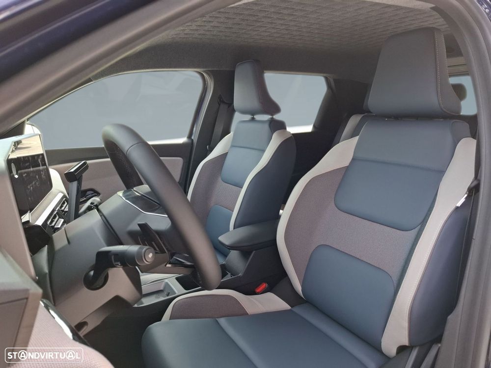 Nissan Micra 52 kWh Evolve — fotografia 11