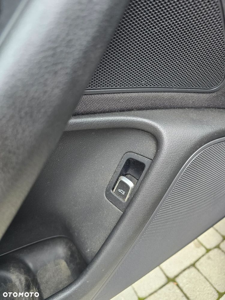 Audi A6 Avant 2.0 TDI Ultra DPF S tronic - 18