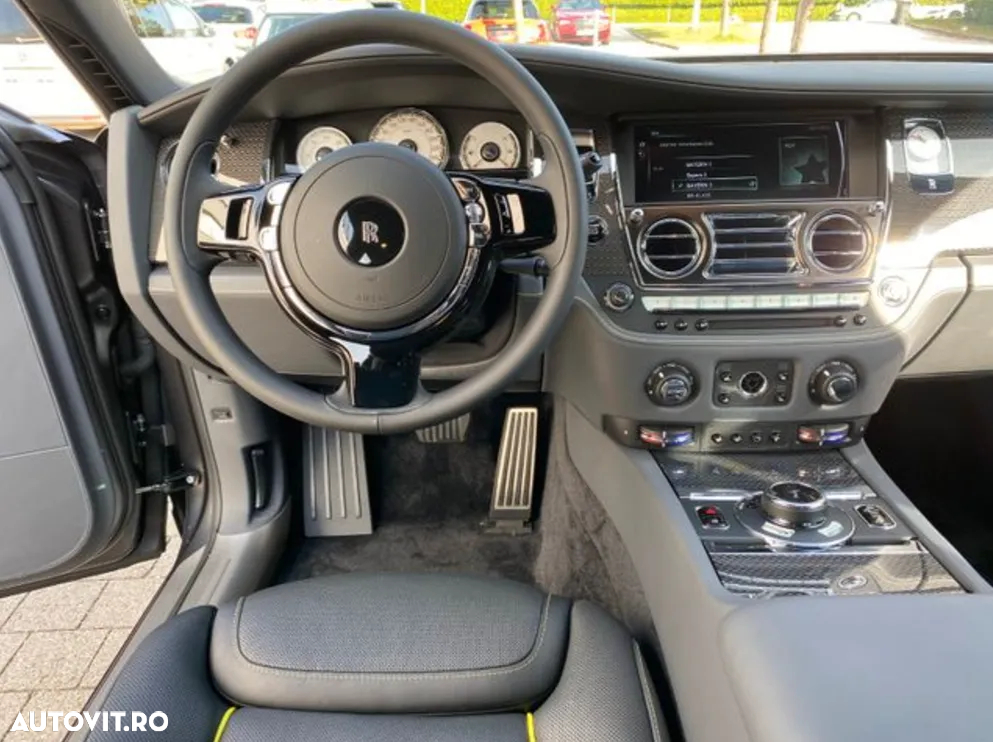 Rolls-Royce Ghost Black Badge - 9