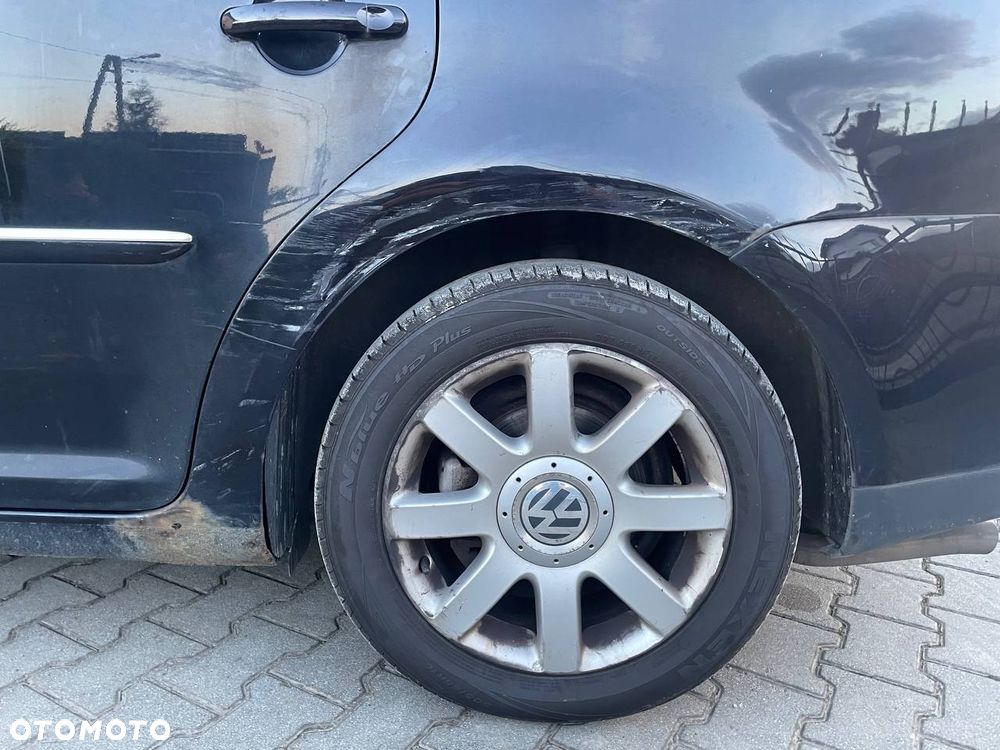 Volkswagen Touran - 6