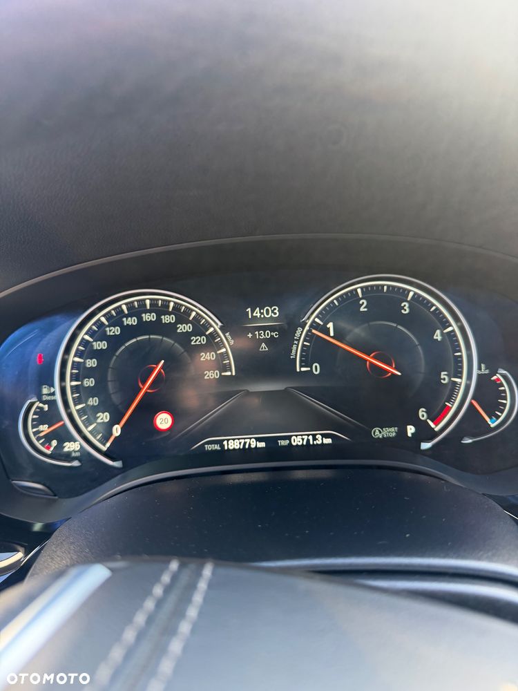 BMW Seria 5 520d xDrive - 19