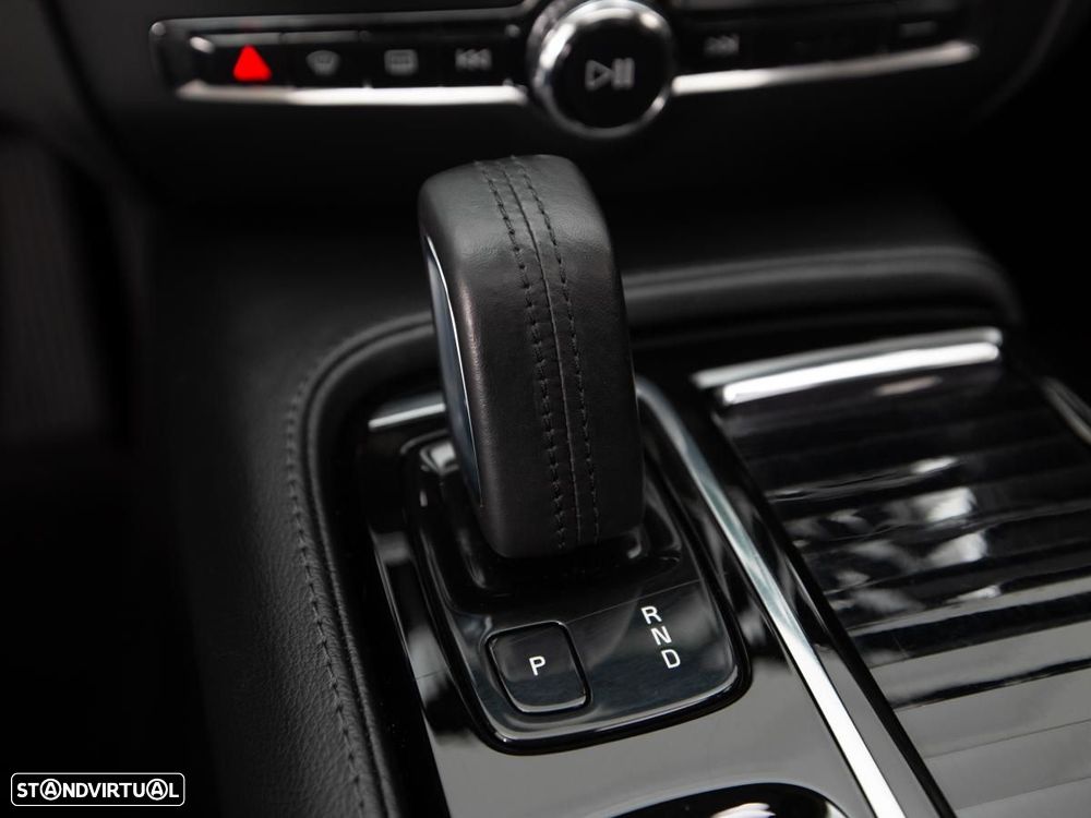 Volvo V60 2.0 T6 AWD TE Inscription Expression - 22