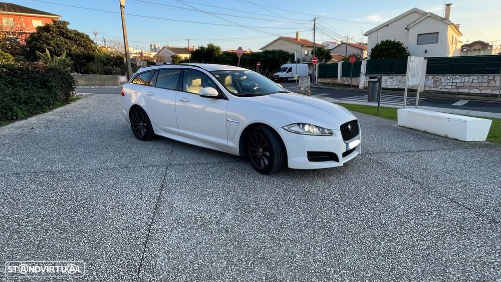 Jaguar XF Sportbrake 2.2 D Premium Luxury - 19