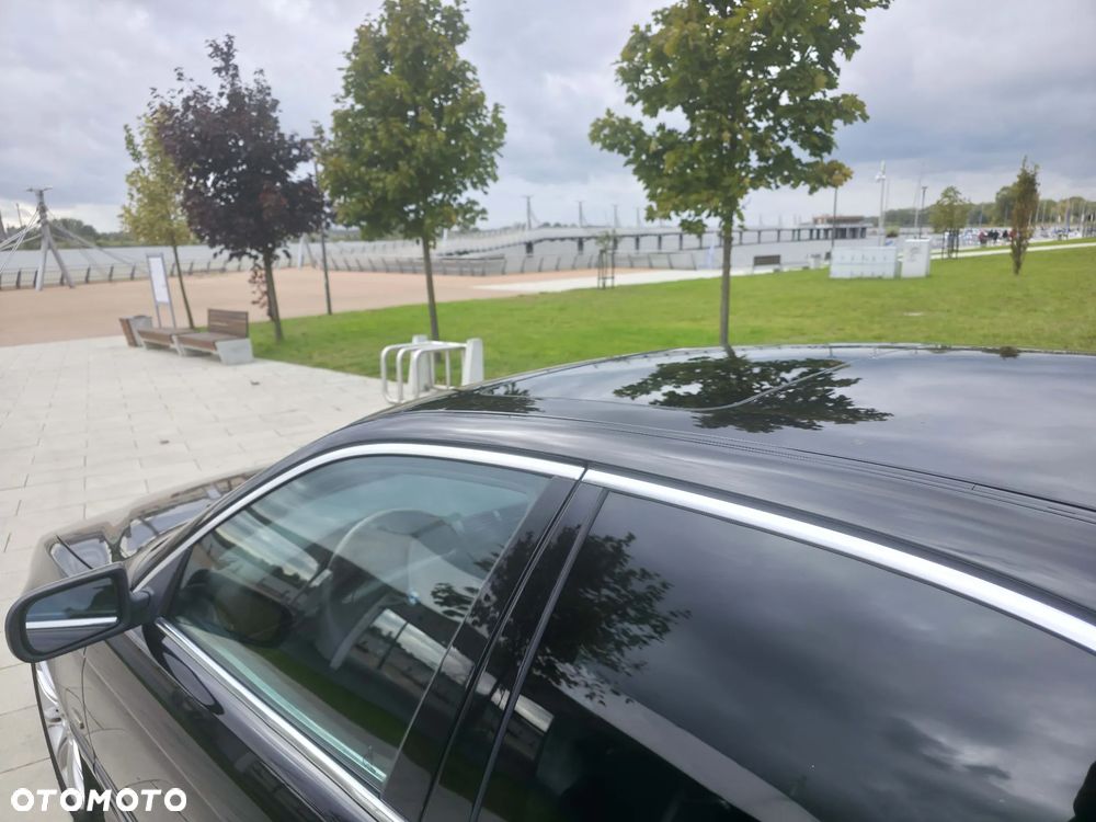BMW Seria 5 525i - 8