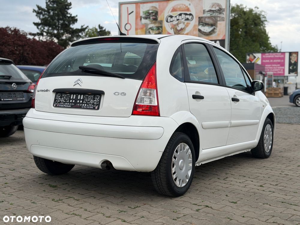 Citroën C3 1.1i First - 6