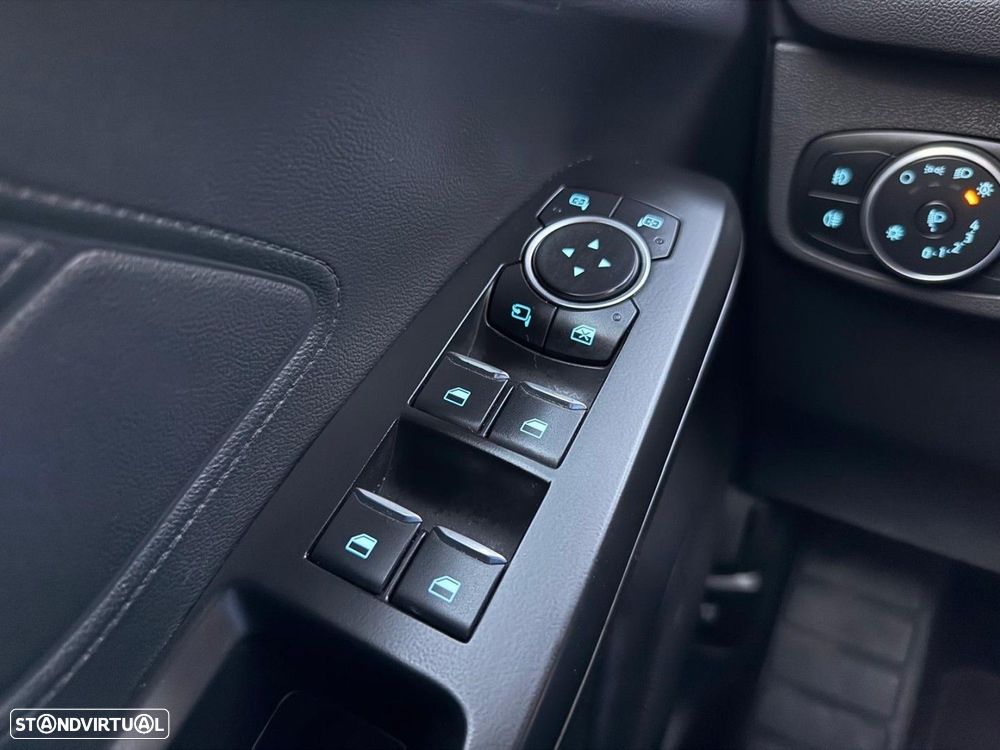 Ford Focus SW 1.5 TDCi EcoBlue ST-Line - 25