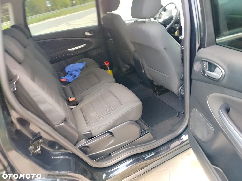 Ford S-Max 2.0 TDCi DPF Business Edition - 25