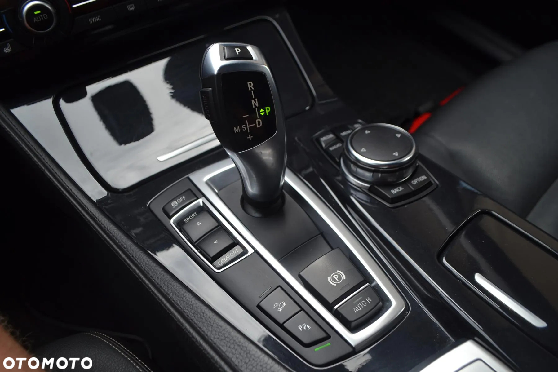 BMW Seria 5 520d xDrive Luxury Line - 18