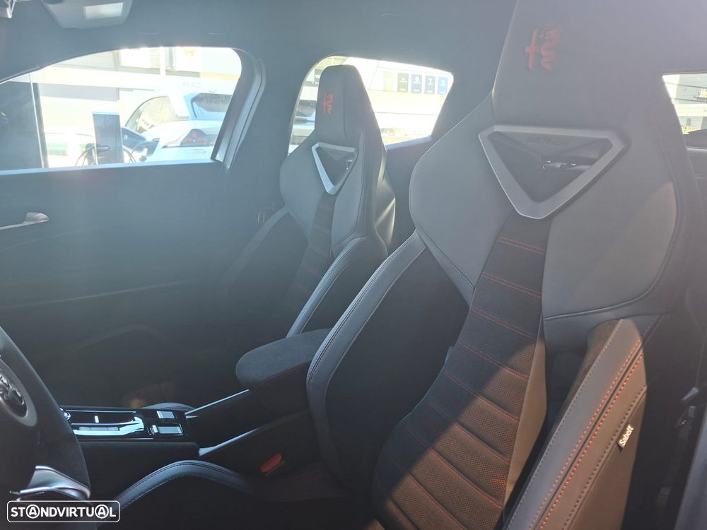 Alfa Romeo Junior Elletrica 50 kWh Veloce - 11