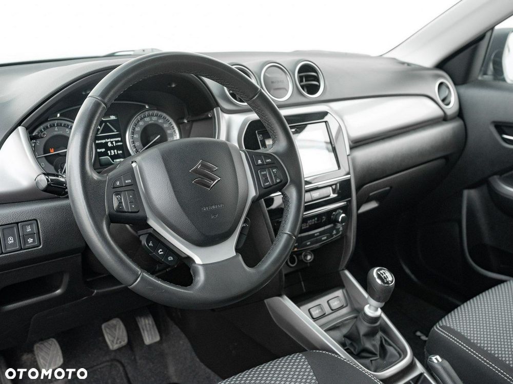 Suzuki Vitara 1.4 Boosterjet mHEV Premium 2WD - 7