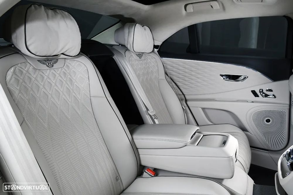 Bentley Flying Spur V8 Azure - 18