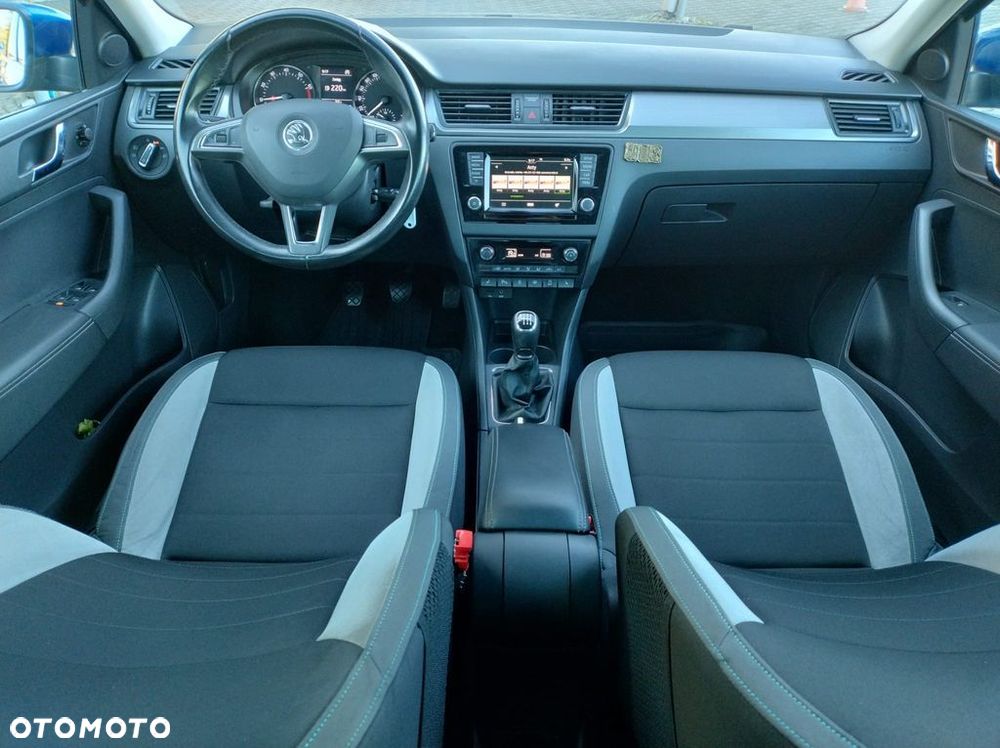 Skoda RAPID 1.2 TSI Joy - 13
