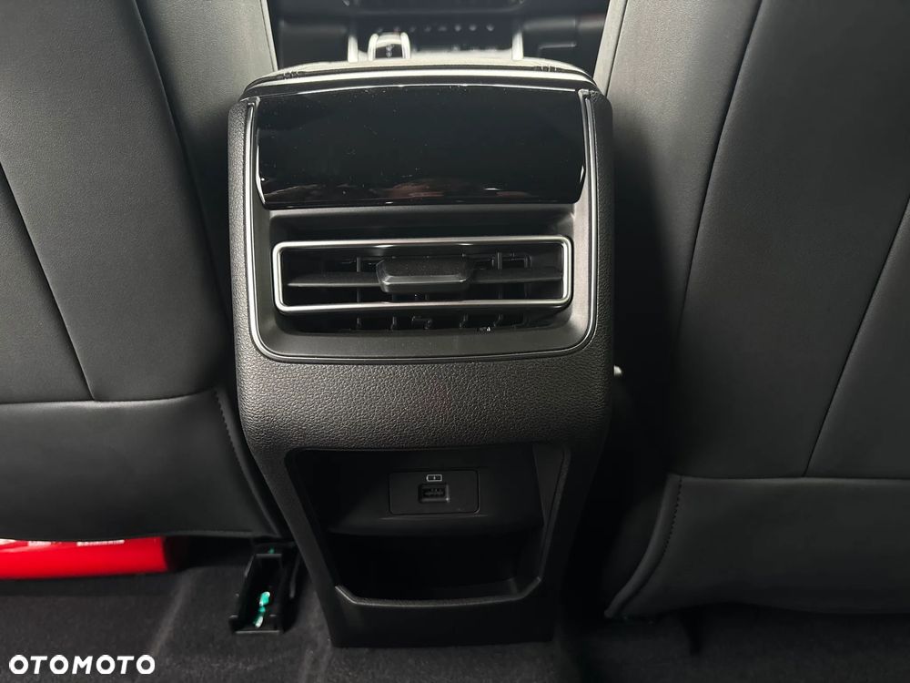 Chery Tiggo 4 1.5 GDI HEV Premium DHT - 17
