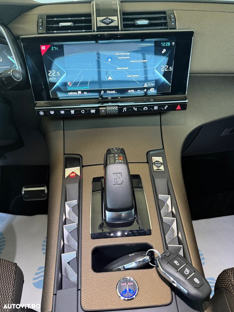 DS Automobiles DS 7 Crossback - 18