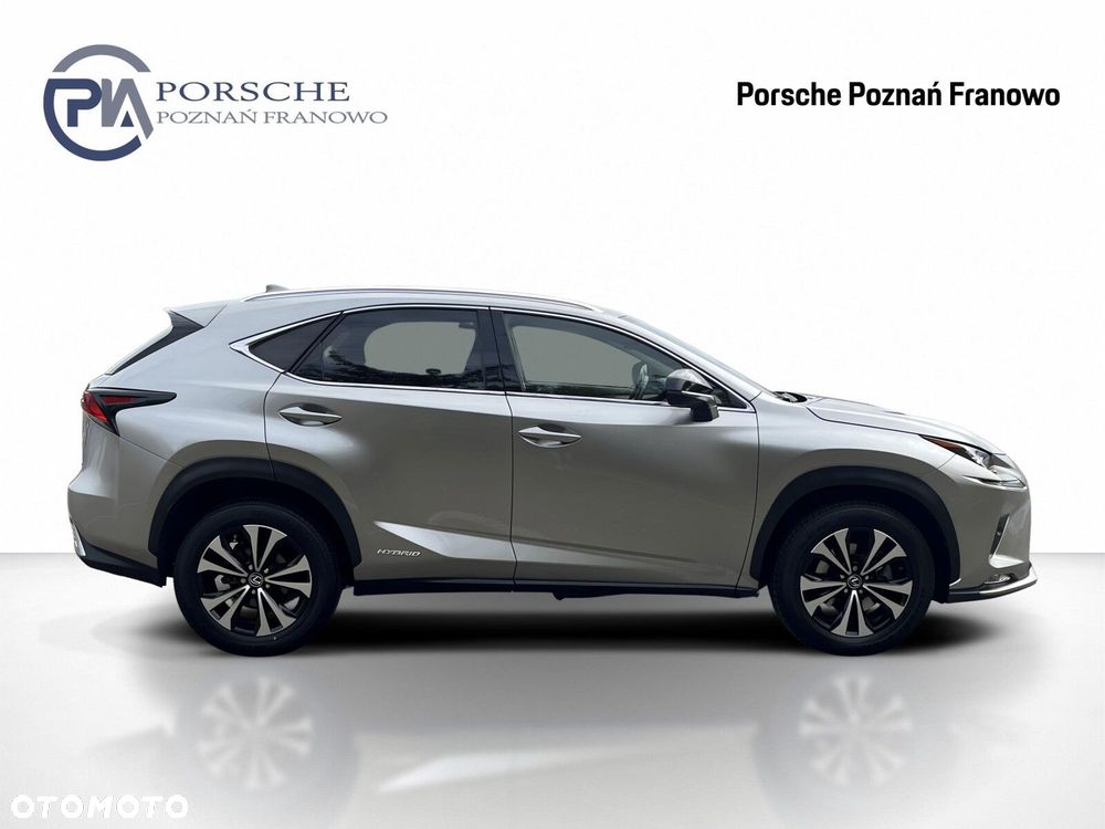 Lexus NX - 9
