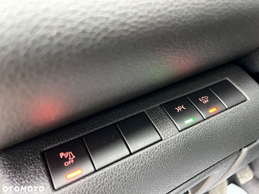 Peugeot 3008 HDi 150 Allure - 20