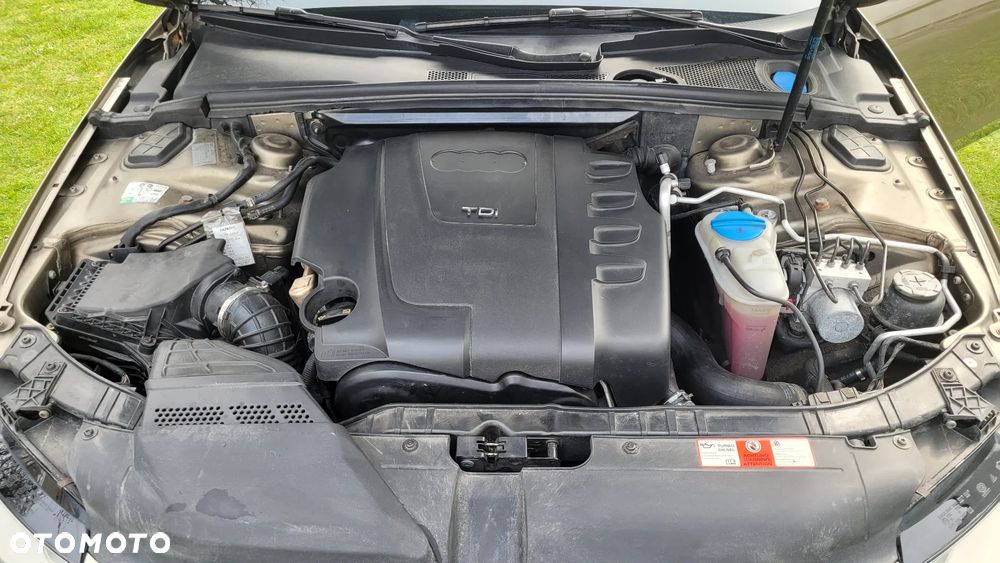 Audi A4 Avant 2.0 TDI - 12