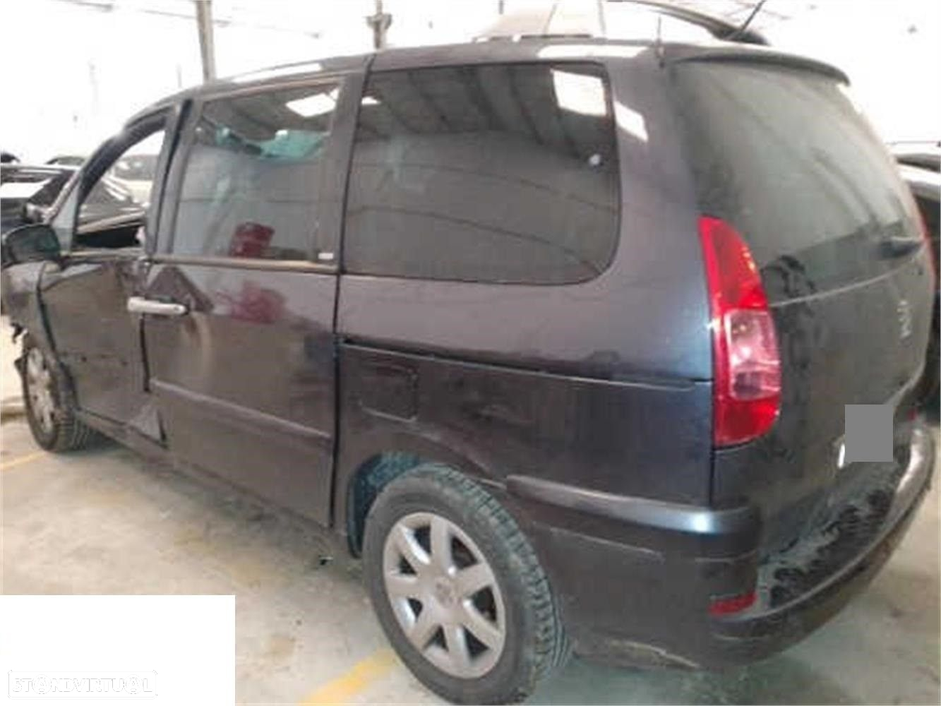 PEUGEOT 807  2.0 HDI de 2007 disponível para peças - 4