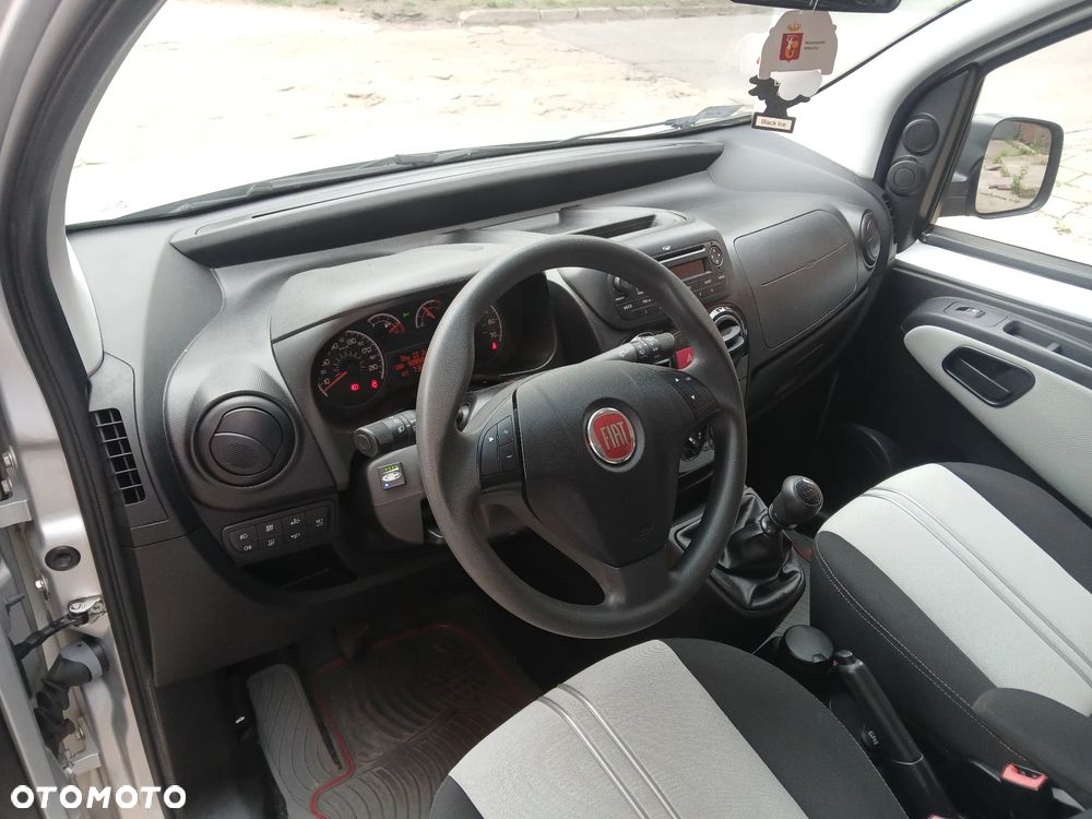 Fiat Qubo 1.4 8V Lounge - 10