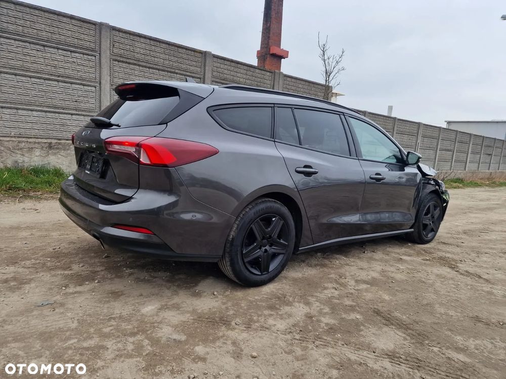 Ford Focus SW 1.0 EcoBoost SYNC Edition ASS - 4