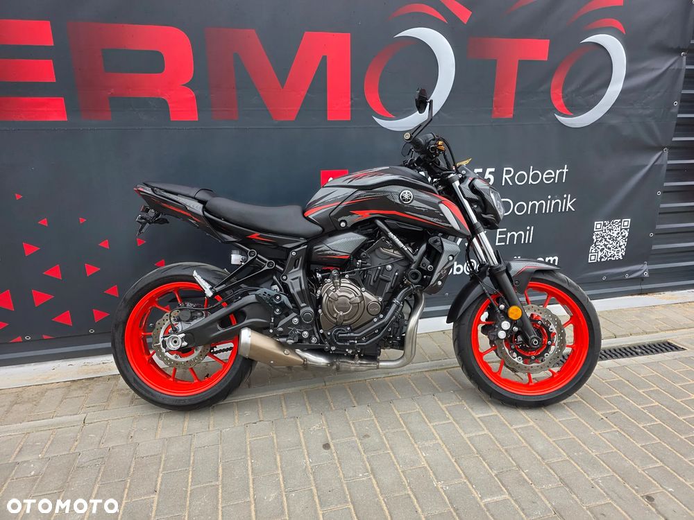 Yamaha MT - 4