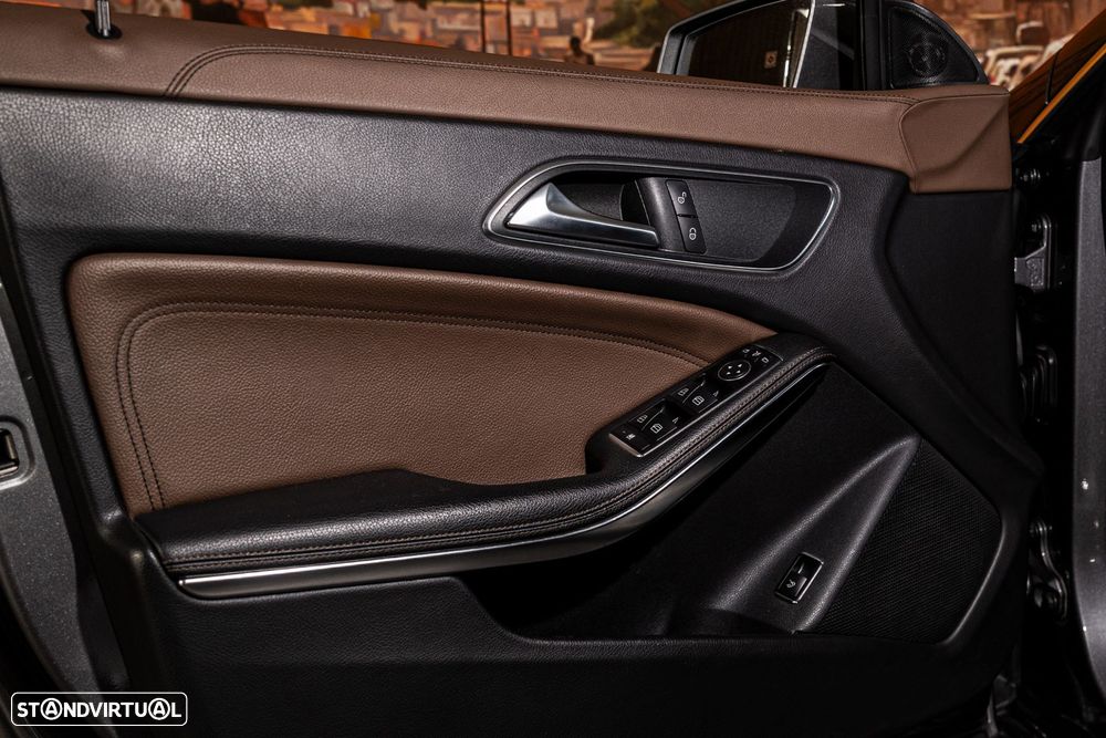 Mercedes-Benz CLA 220 CDI Urban Aut. - 16