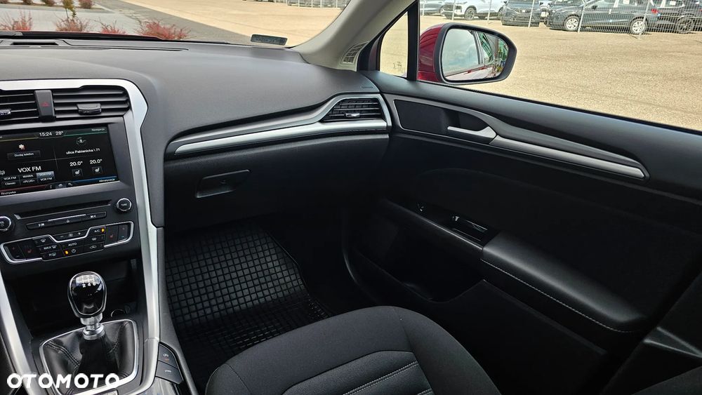 Ford Mondeo 1.5 EcoBoost Titanium - 9