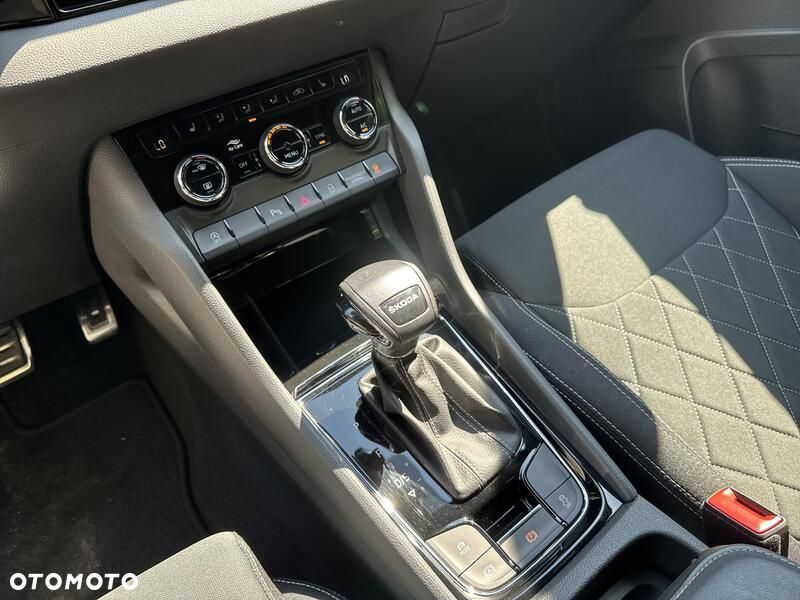 Skoda Karoq 1.5 TSI ACT Sportline DSG - 16