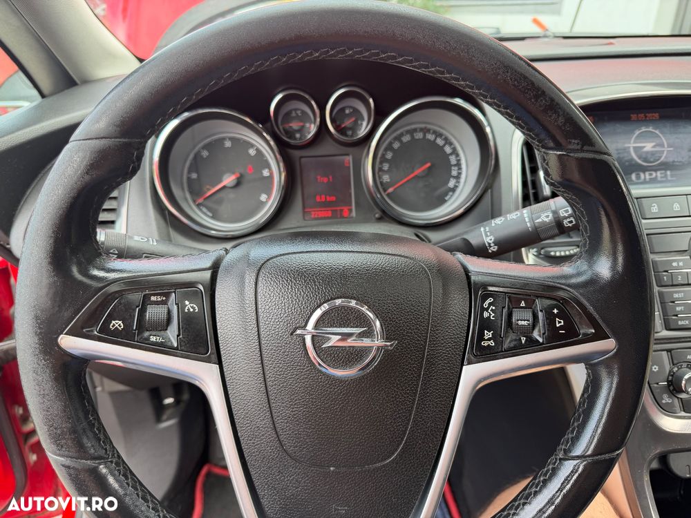 Opel Astra - 16