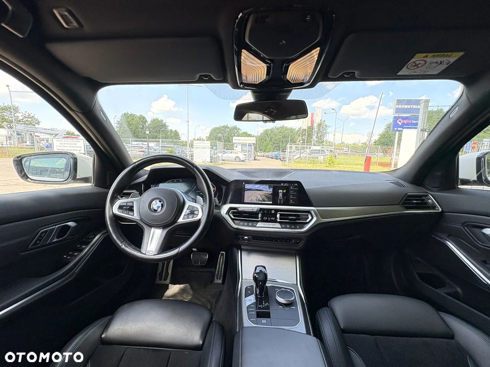 BMW Seria 3 320d xDrive mHEV sport - 21