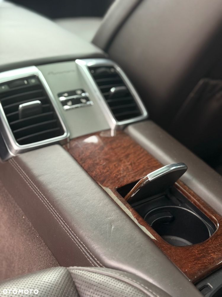 Porsche Panamera 4S - 21