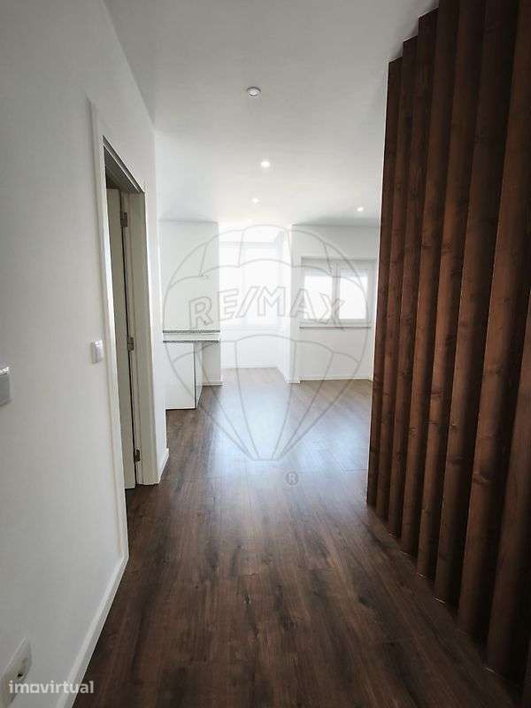 Apartamento T2 para arrendamento - Grande imagem: 2/30