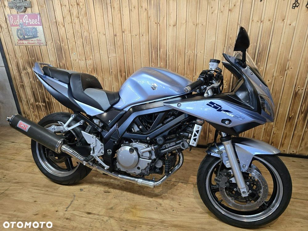 Suzuki SV - 8