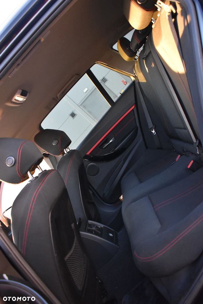 BMW Seria 3 320d Sport Line - 18