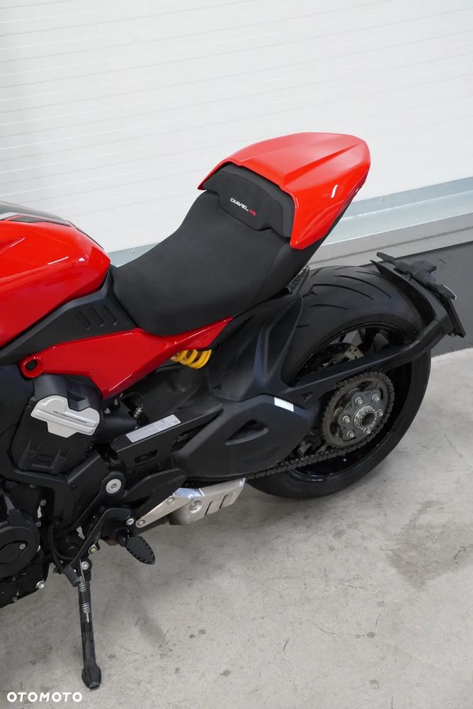 Ducati Diavel - 11