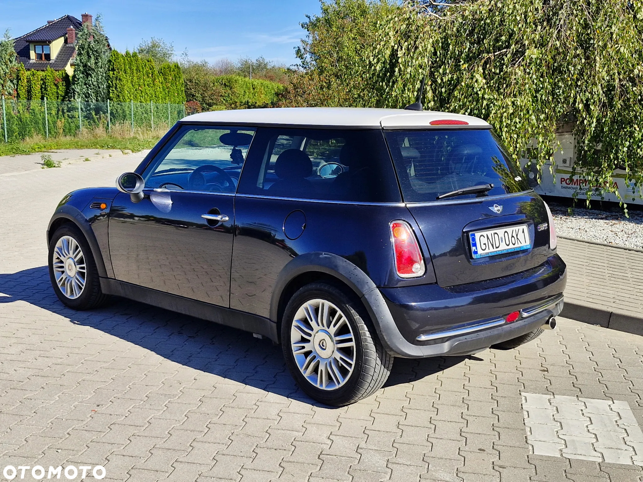 MINI Cooper Standard - 4