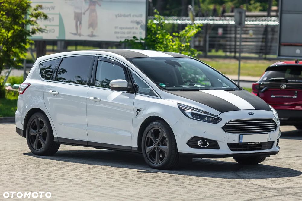 Ford S-Max 2.0 TDCi Bi-Turbo Titanium - 1