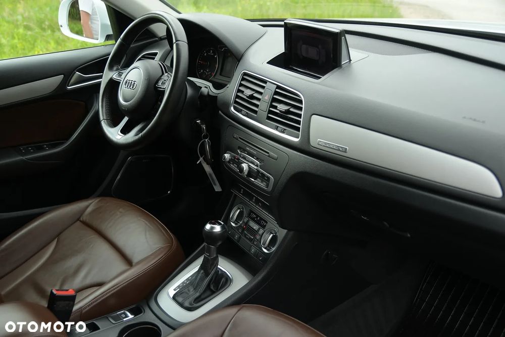 Audi Q3 2.0 TDI Quattro Prime Line S tronic - 23