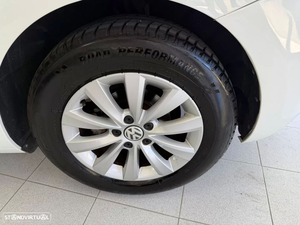 VW New Beetle Cabriolet 1.4 TSI Sport DSG - 12