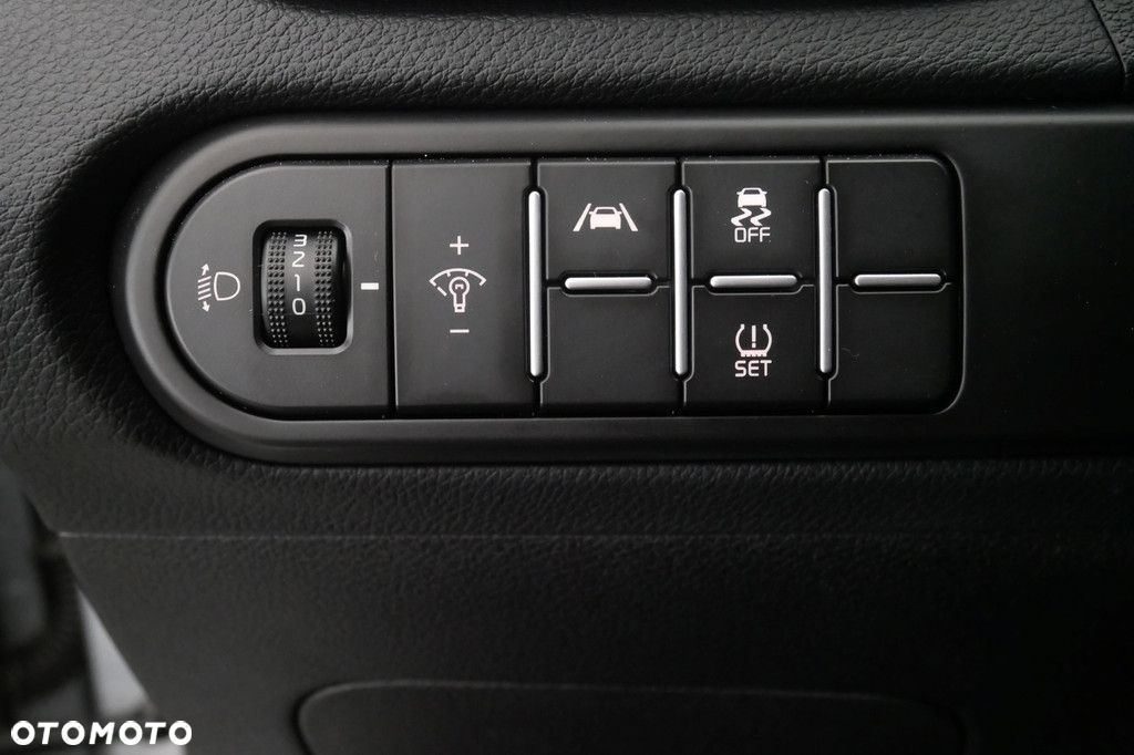 Kia Ceed 1.5 T-GDI L - 24