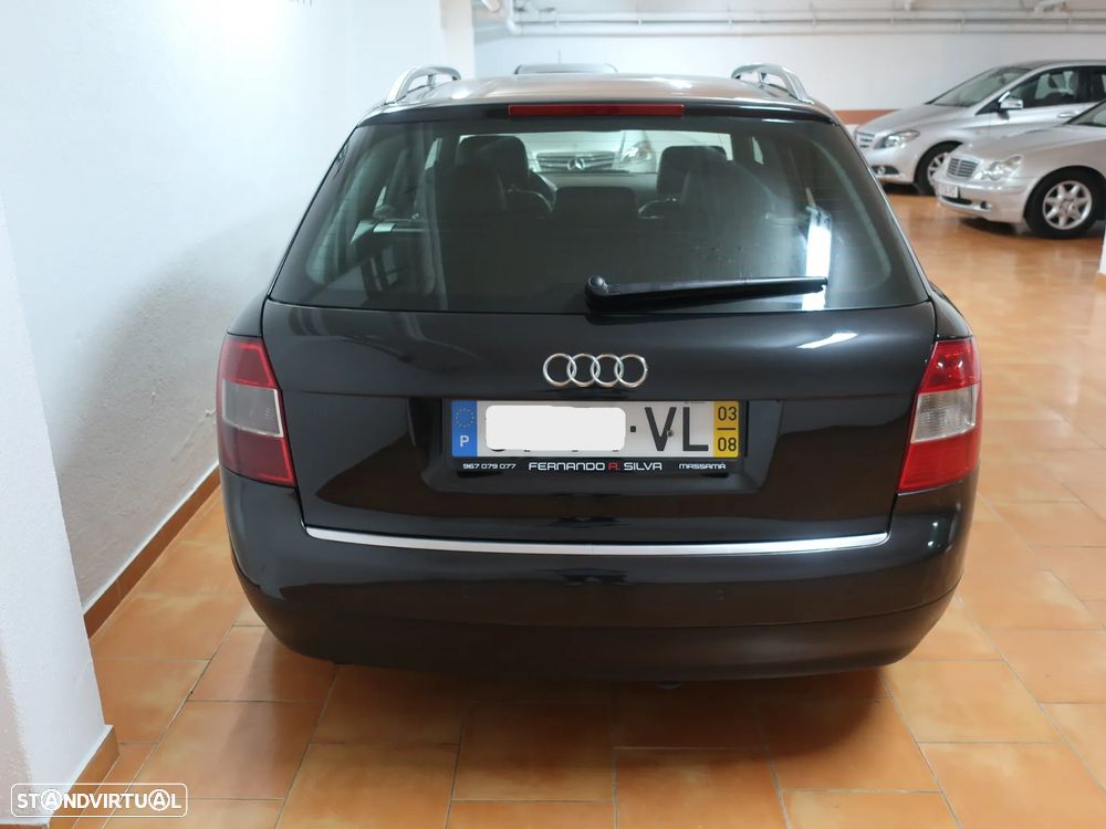 Audi A4 Avant 1.9 TDI m6 S-Line - 11