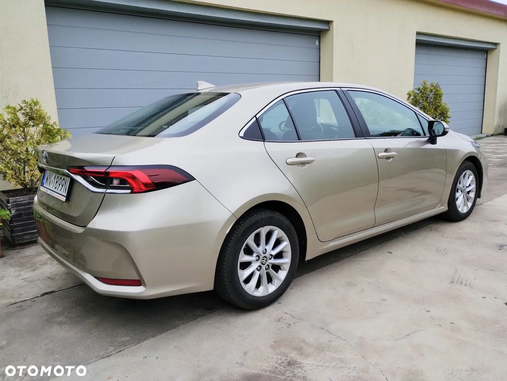 Toyota Corolla 1.6 Comfort - 5