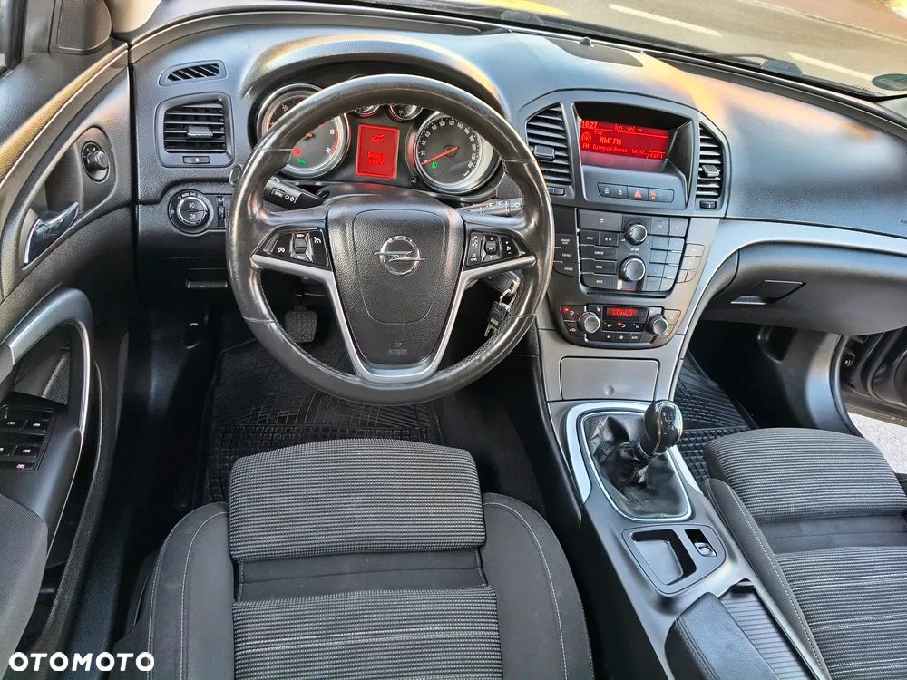 Opel Insignia 2.0 CDTI - 7