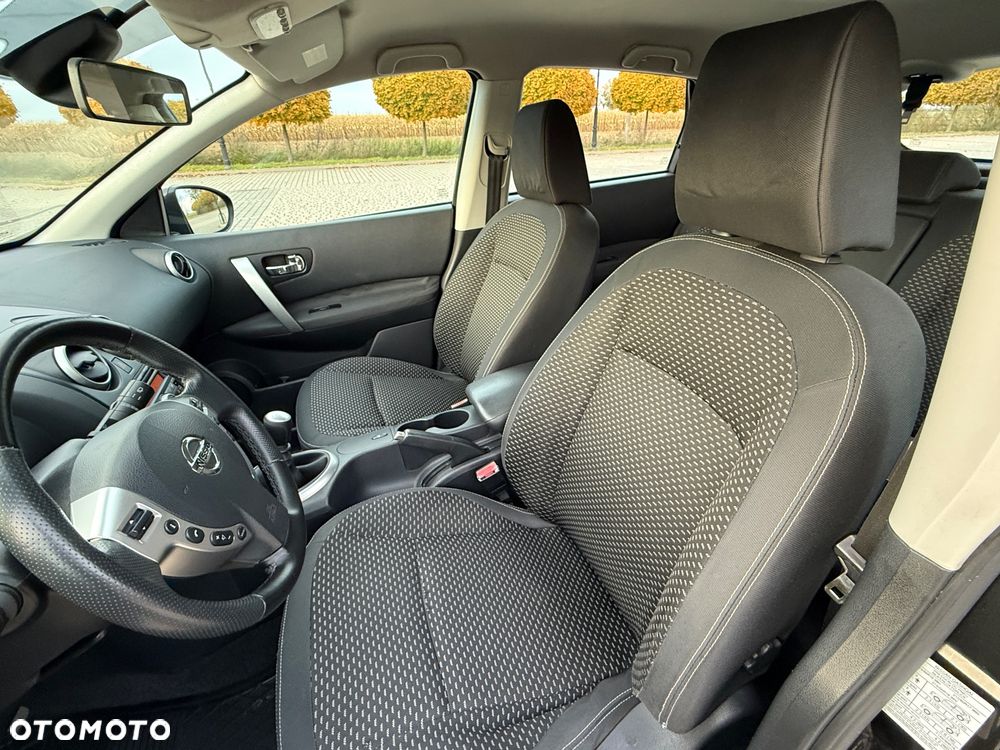Nissan Qashqai 1.5 dCi DPF visia - 6