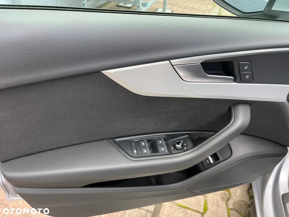 Audi A4 Avant 2.0 TDI S tronic design - 18