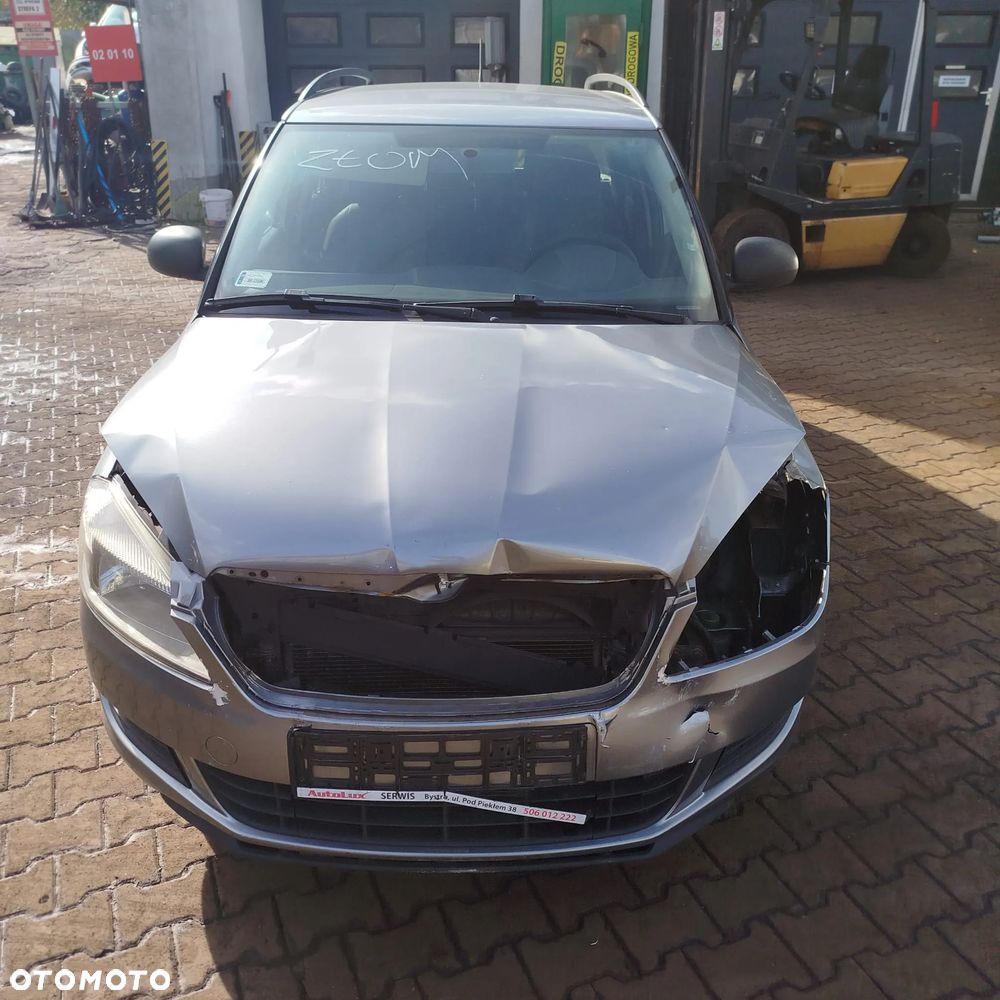 Skoda Fabia 2  na części