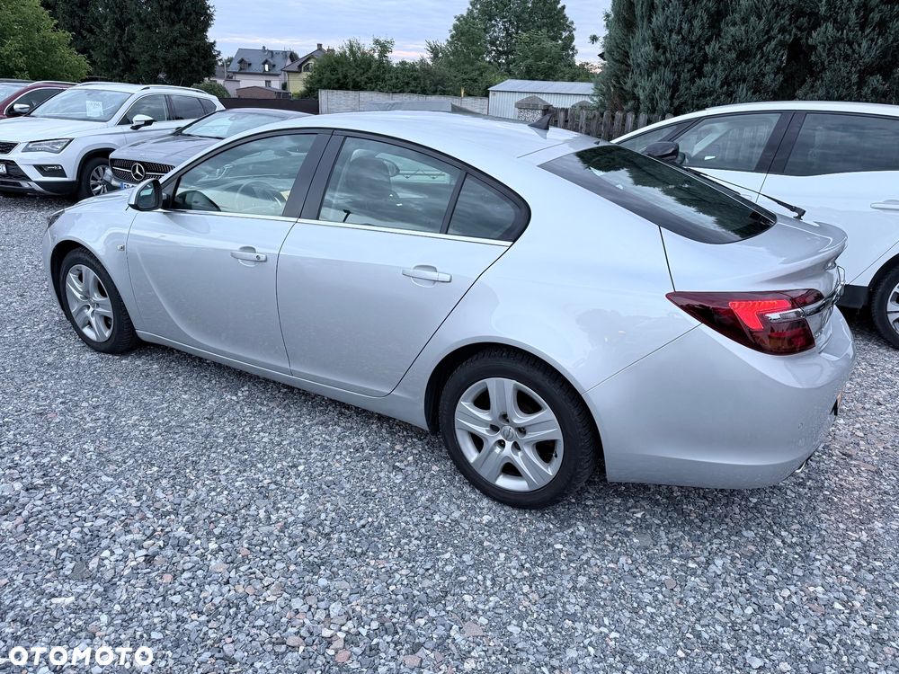 Opel Insignia 2.0 CDTI S&S - 12