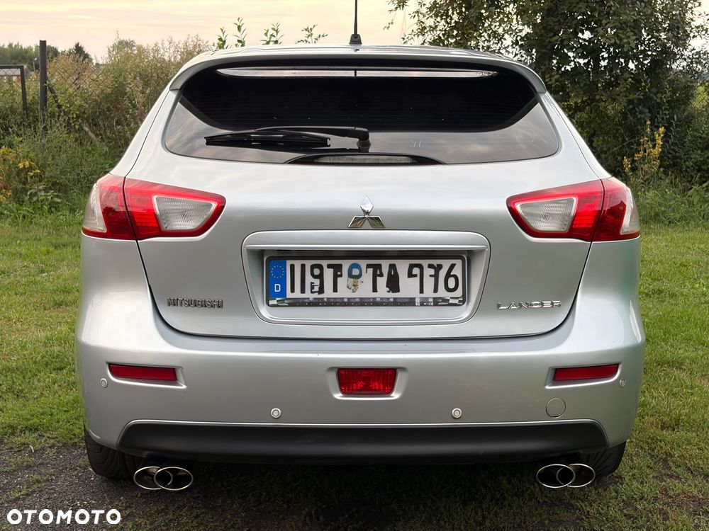 Mitsubishi Lancer 1.8 Instyle NAVI - 3